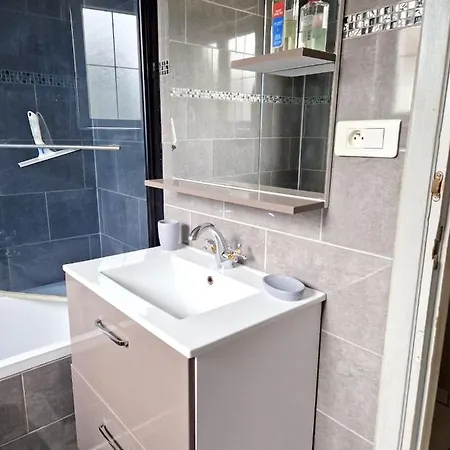 펜션 Maison Charmante A Avec Jardin Et Parking Inclus