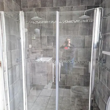 Maison Charmante A Avec Jardin Et Parking Inclus