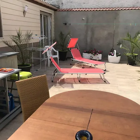 Maison Charmante A Avec Jardin Et Parking Inclus Tatil Evi